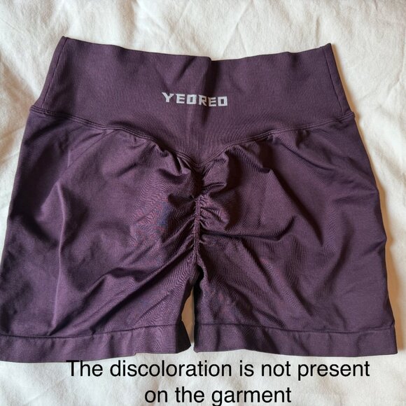 Yeoreo scrunch biker shorts - Picture 2 of 6